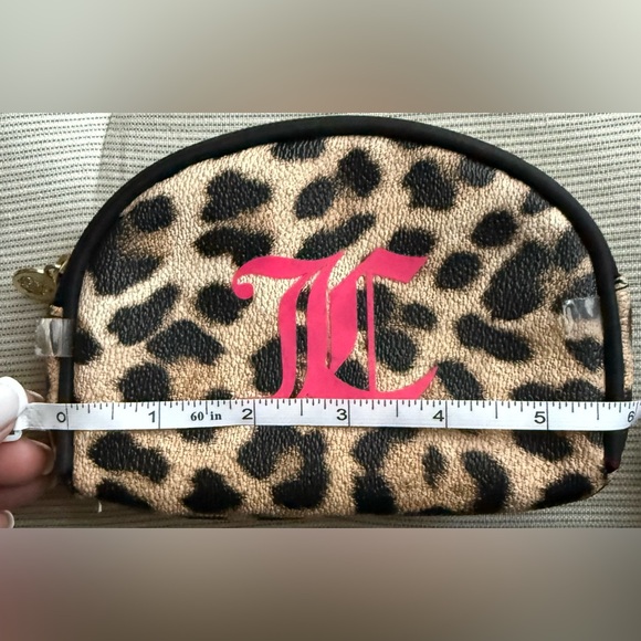 Juicy Couture Leopard Print Small Cosmetic Pouch with JC Pink Logo - Picture 11 of 11